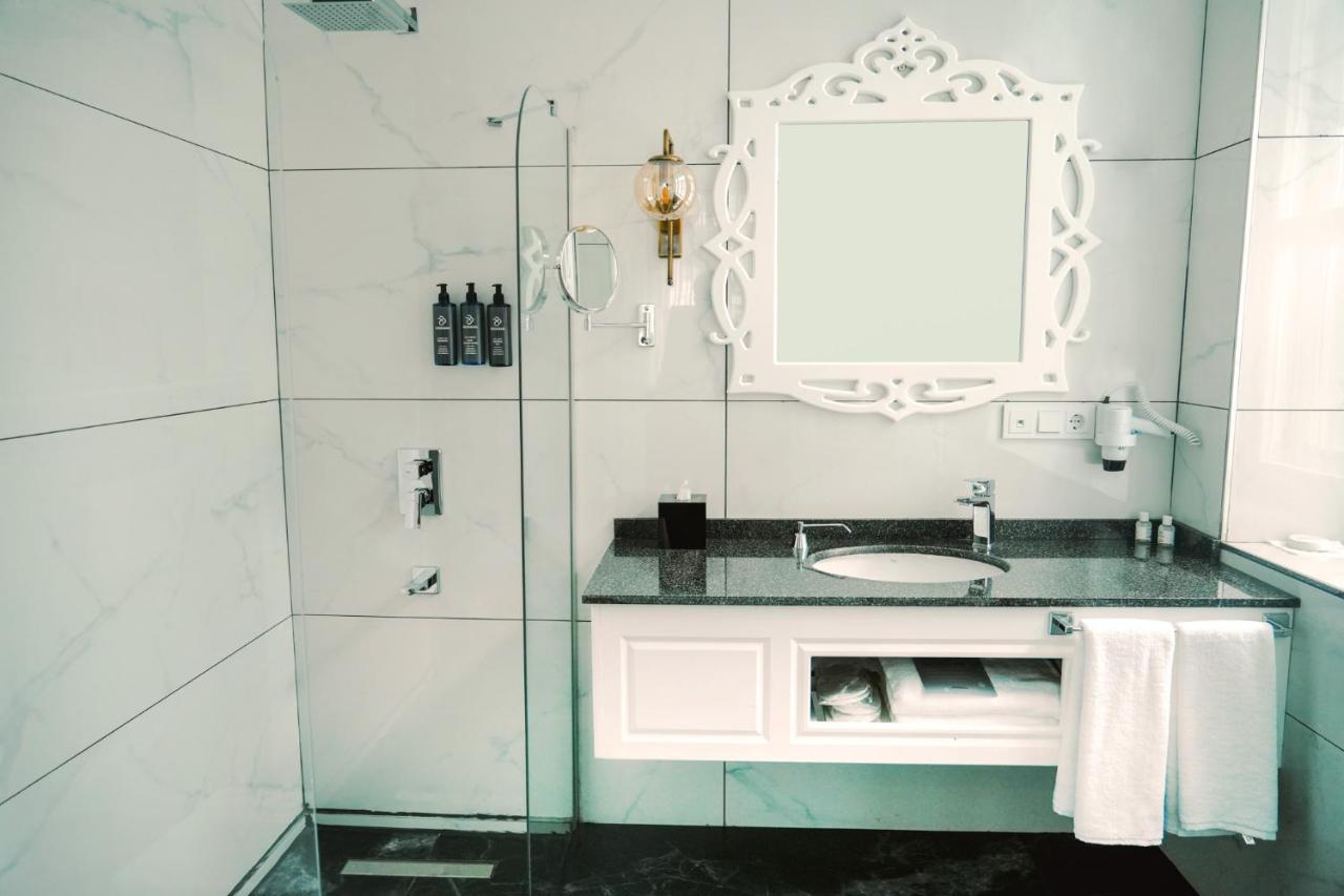 Qrista Managed By Dedeman Hotel Kars Buitenkant foto